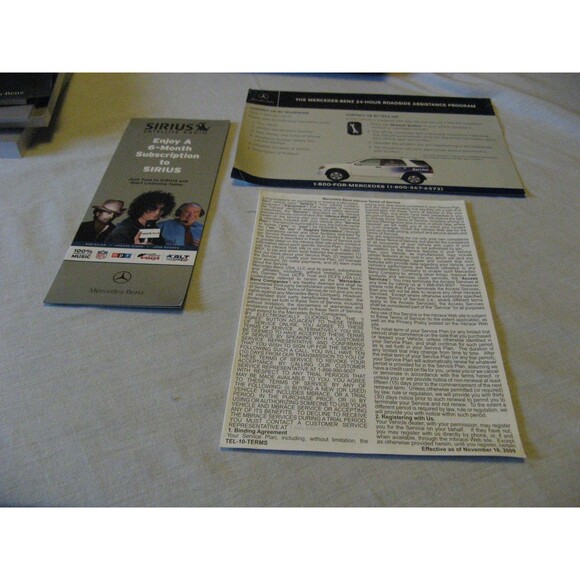 2010 Mercedes Benz GL Complete Owners Manual Set With Case And Navigation OEM - Picture 8 of 10